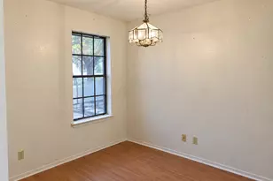 2607 Garrettson Dr, Austin, TX 78748 - Photo 10