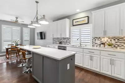 10601 Showboat Cove, Austin, TX 78730 - Photo 8