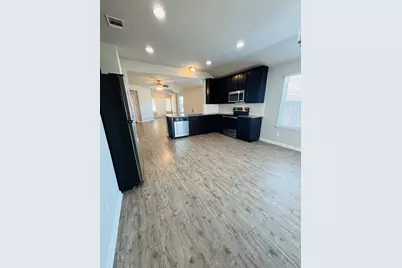 1404 Walden Pond Drive, Pflugerville, TX 78660 - Photo 8