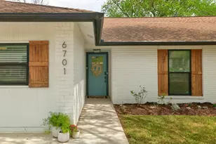 6701 Lancret Hill Dr, Austin, TX 78745 - Photo 2