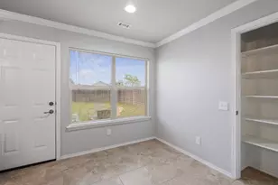 7204 Outfitter Drive, Austin, TX 78744 - Photo 10