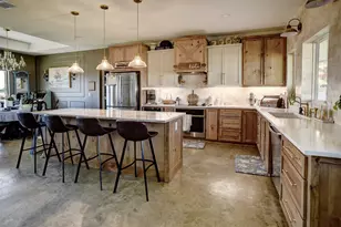 3553 Hunt Ln, Waelder, TX 78959 - Photo 10