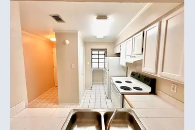 2215 Post Road #1010, Austin, TX 78704 - Photo 6