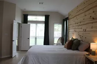 220 Tahitian Dr, Bastrop, TX 78602 - Photo 8