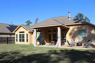 220 Tahitian Dr, Bastrop, TX 78602 - Photo 32