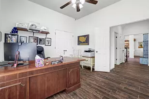 134 Fairwood Dr, Georgetown, TX 78628 - Photo 34