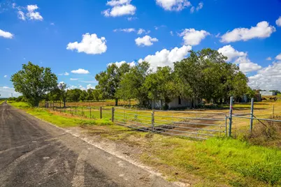 0 Tract 1 Cr 470  - Center, Coupland, TX 78615 - Photo 20