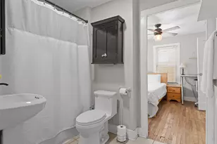 2609 Willow St, Austin, TX 78702 - Photo 18