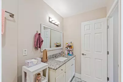 935 La Posada Drive #128, Austin, TX 78752 - Photo 16