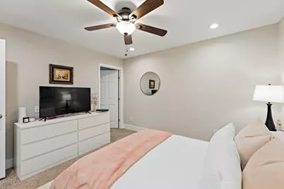 935 La Posada Drive #128, Austin, TX 78752 - Photo 12