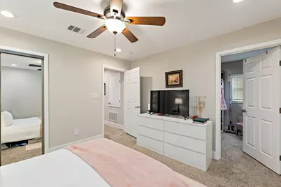 935 La Posada Drive #128, Austin, TX 78752 - Photo 14