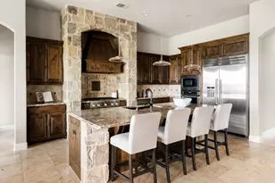 8145 Lake Mountain Ln, Leander, TX 78641 - Photo 12