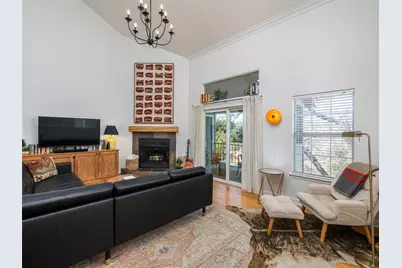 4006 Shoal Creek Boulevard #B, Austin, TX 78756 - Photo 2