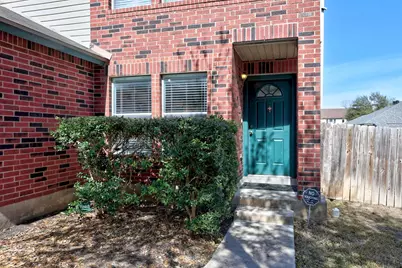 2902 Hill View Cove, Round Rock, TX 78664 - Photo 4