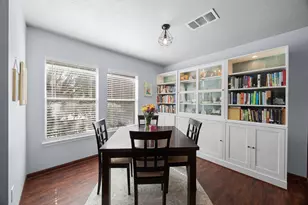 2902 Hill View Cove, Round Rock, TX 78664 - Photo 10