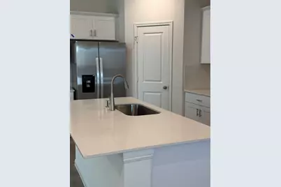 311 Yellowstone Drive, Kyle, TX 78640 - Photo 6