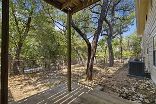10010 Wildflower Ln, Austin, TX 78733 - Photo 24