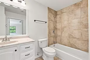 10010 Wildflower Ln, Austin, TX 78733 - Photo 22