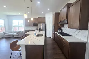2319 Cantata Cv, Round Rock, TX 78681 - Photo 10