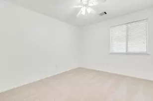 158 Hogan, Kyle, TX 78640 - Photo 18