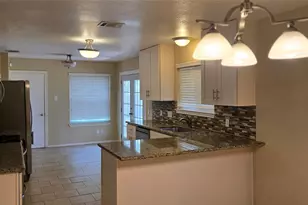 2800 Norfolk Dr, Austin, TX 78745 - Photo 6