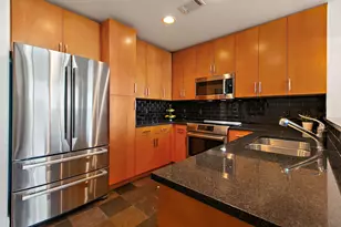 360 Nueces St, Austin, TX 78701 - Photo 4