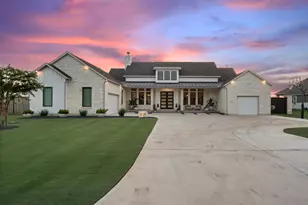 149 McNaughton Dr, Liberty Hill, TX 78642 - Photo 1