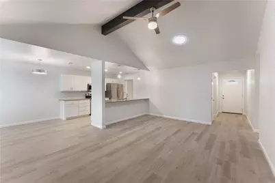 707 E Central Drive, Georgetown, TX 78628 - Photo 2