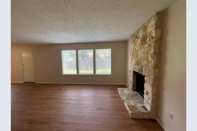 8116 Pilgrims Place, Austin, TX 78759 - Photo 4