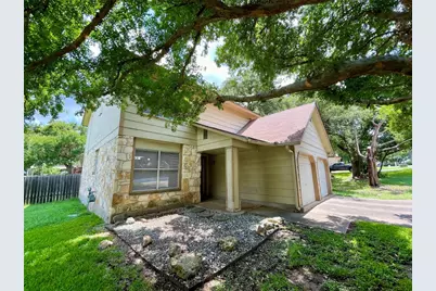 8116 Pilgrims Place, Austin, TX 78759 - Photo 2