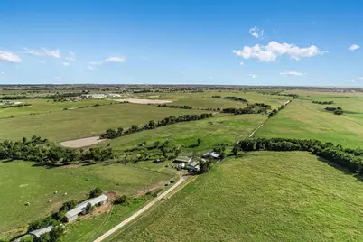 3007 County Road 303, Jarrell, TX 76537 - Photo 26