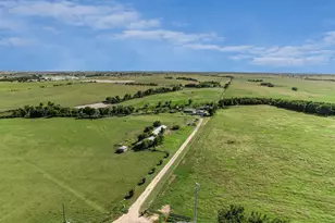 3007 County Rd 303, Jarrell, TX 76537 - Photo 22