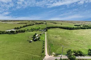3007 County Rd 303, Jarrell, TX 76537 - Photo 20