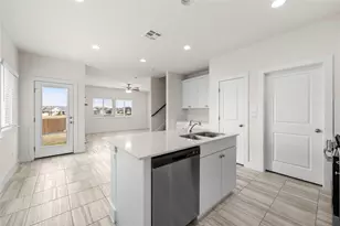 425 White Steppe Way, Georgetown, TX 78626 - Photo 4