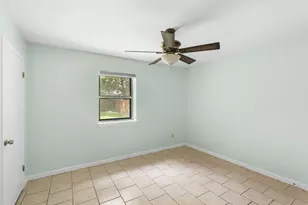 903 Mimosa Dr, Lockhart, TX 78644 - Photo 22