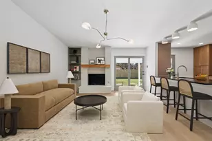 10424 Quail Ridge Dr, Austin, TX 78758 - Photo 2