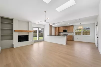 10424 Quail Ridge Drive, Austin, TX 78758 - Photo 10