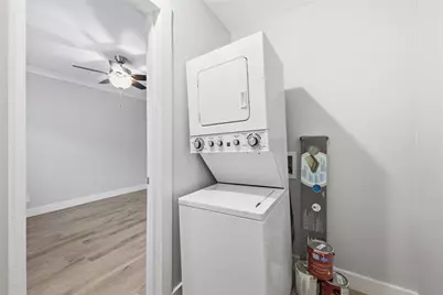 2401 Manor Road #232, Austin, TX 78722 - Photo 16