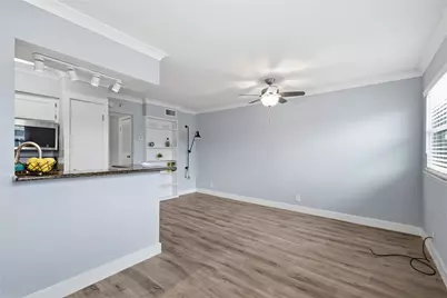 2401 Manor Road #232, Austin, TX 78722 - Photo 4