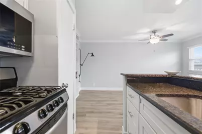 2401 Manor Road #232, Austin, TX 78722 - Photo 8