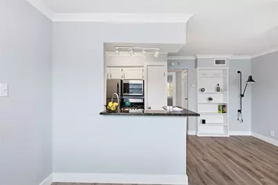 2401 Manor Road #232, Austin, TX 78722 - Photo 6