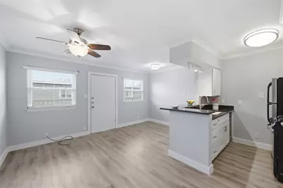 2401 Manor Road #232, Austin, TX 78722 - Photo 6
