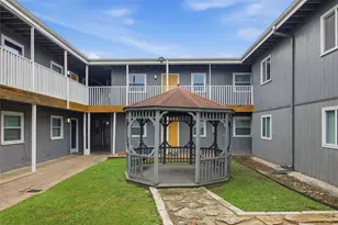 2401 Manor Rd, Austin, TX 78722 - Photo 20