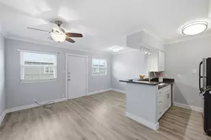 2401 Manor Rd, Austin, TX 78722 - Photo 6