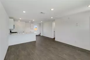 175 Safflower Dr, Uhland, TX 78640 - Photo 6