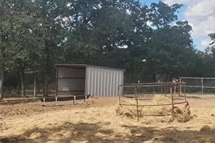 4319 Co Rd 455, Thorndale, TX 76577 - Photo 14