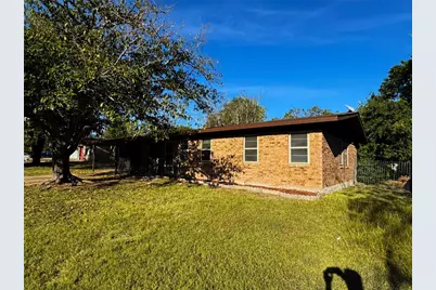 305 Highland Drive, Burnet, TX 78611 - Photo 2