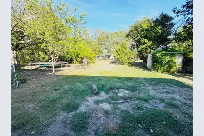 305 Highland Drive, Burnet, TX 78611 - Photo 18