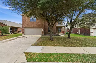 12621 Waynespur Ln, Elgin, TX 78621 - Photo 1
