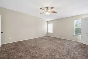 12621 Waynespur Ln, Elgin, TX 78621 - Photo 14